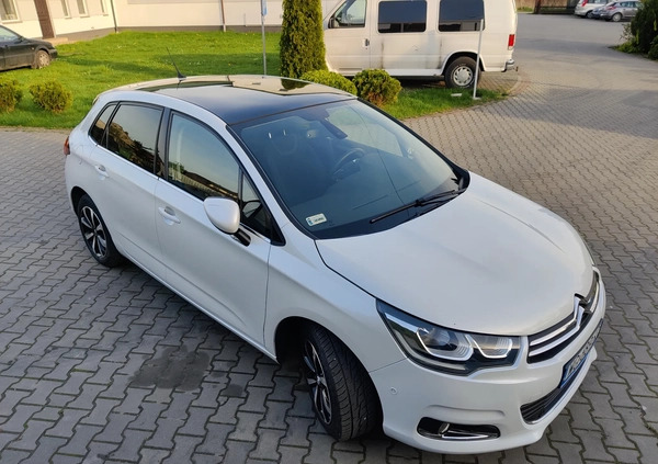 Citroen C4 cena 49000 przebieg: 111000, rok produkcji 2018 z Warszawa małe 211